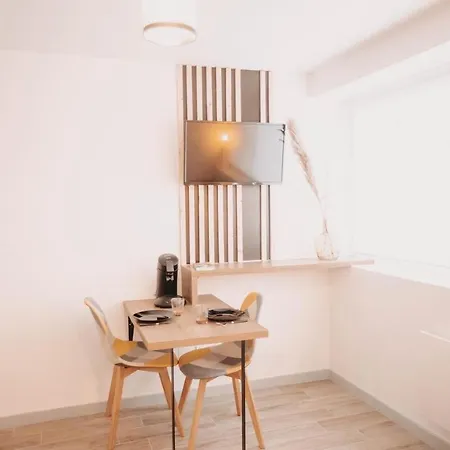 Le Viotte - Unique ! 3 Logements Disponibles Besancon Exterior photo